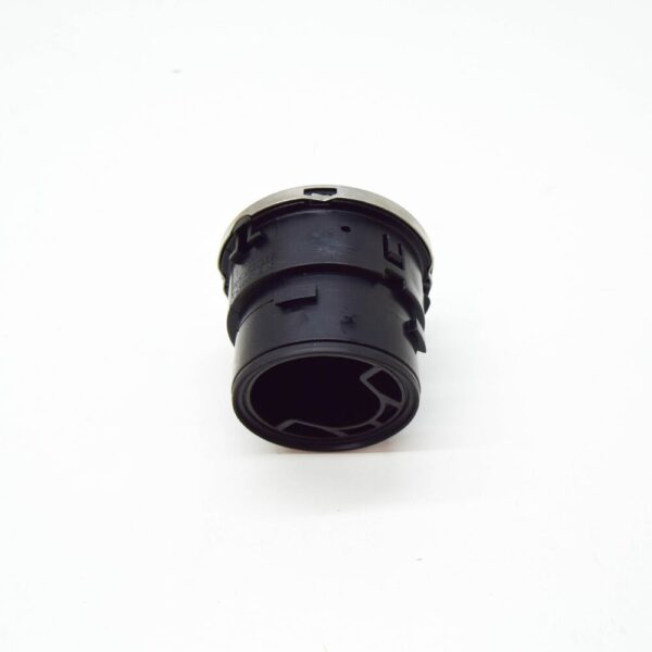 VOLVO V40 Fuel Filler Pipe Insert 31392023 NEW GENUINE - Image 3