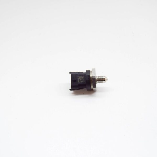VOLVO XC40 Fuel Pressure Sensor 31405317 NEW GENUINE - Image 3