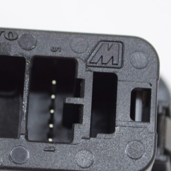 Volvo S60 MK2 Trunk Lid Unlock Switch 31412055 NEW - Image 6