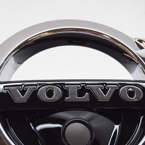 VOLVO S60 MK3 FRONT BUMPER RADIATOR GRILL EMBLEM 31425859 NEW GENUINE - Image 6