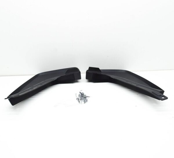 Volvo XC60 MK2 dirt catcher rear 31435991 NEW ORIGINAL - Image 3