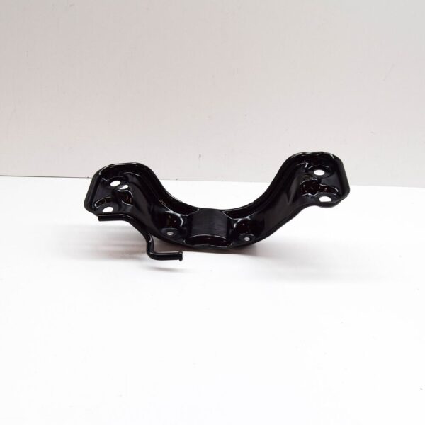 Volvo XC70 II MK2 Rear Cross Member Bracket 31437299 NEW GENUINE - Image 3