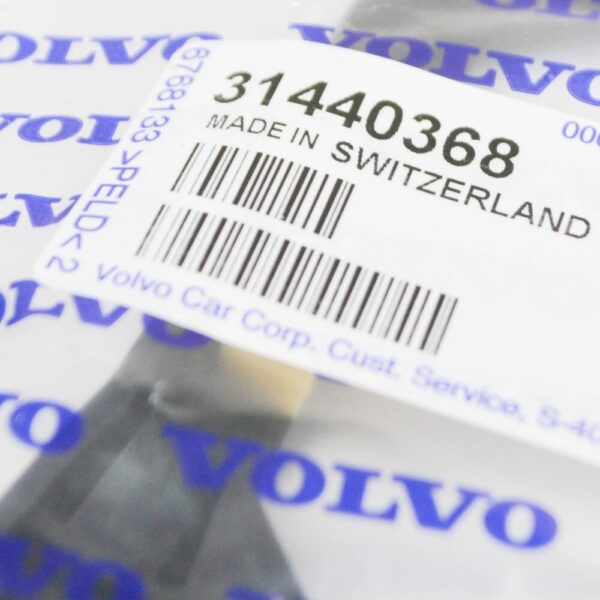 Volvo S90 MK2 Front Right Fender Spacer 31440368 New - Image 6