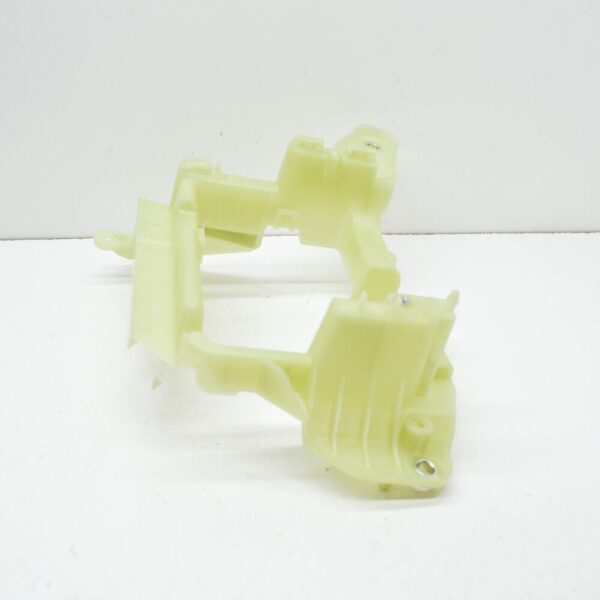 Volvo XC60 MK2 mount for fuse box 31443497, original part - Image 3