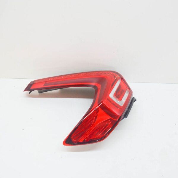 VOLVO XC40 Rear Left Taillight 31446790 NEW GENUINE - Image 3