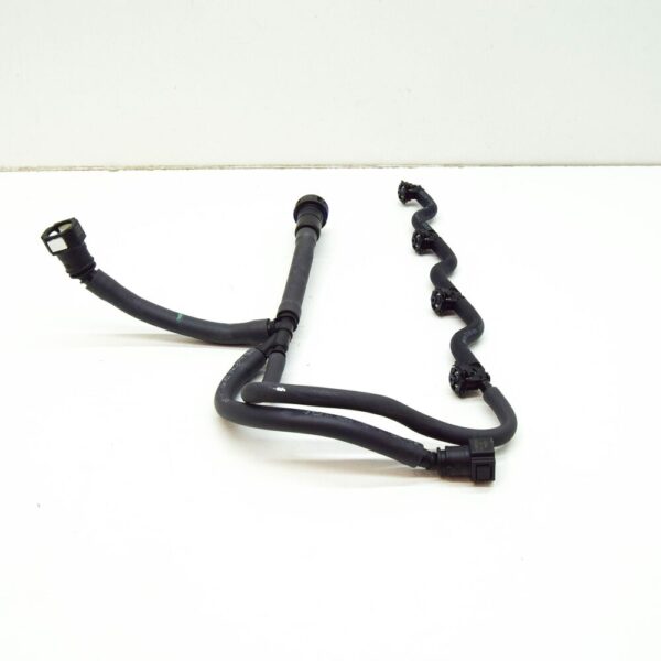 Volvo V70 MK3 Fuel Return Pipe Pants 31452374 NEW GENUINE - Image 6