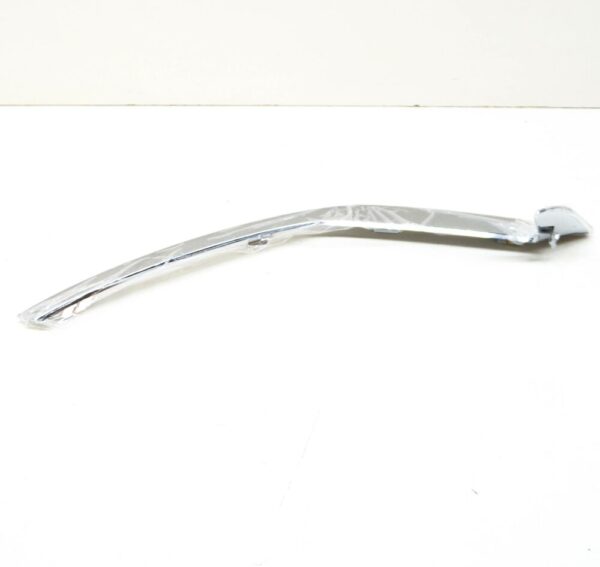 Volvo V60 MK2 Front Left Bottom Outer Trim 31455511 NEW GENUINE - Image 3