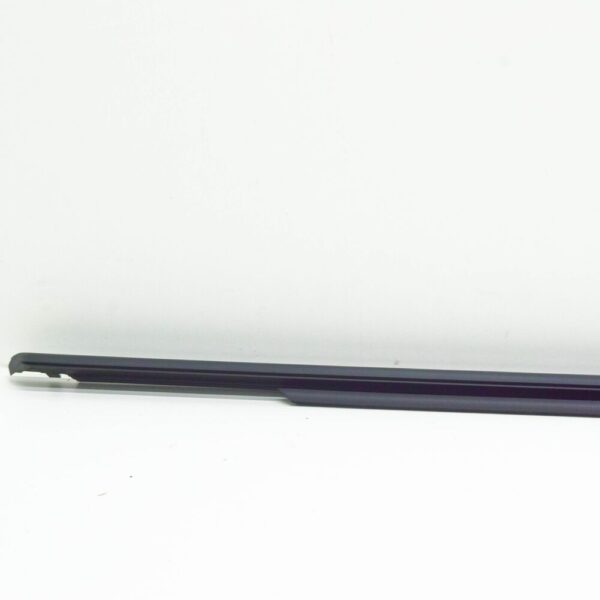 Volvo XC40 molding for front right door windows 31457001, original part - Image 6