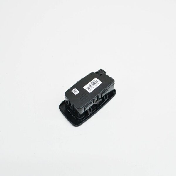 Volvo XC40 Interior Rear Right Reading Lamp 32289817 NEW GENUINE - Image 6