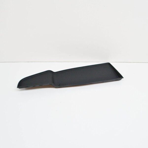Volvo XC60 MK2 door trim front left bottom rear insert mat 31467669 NEW - Image 3