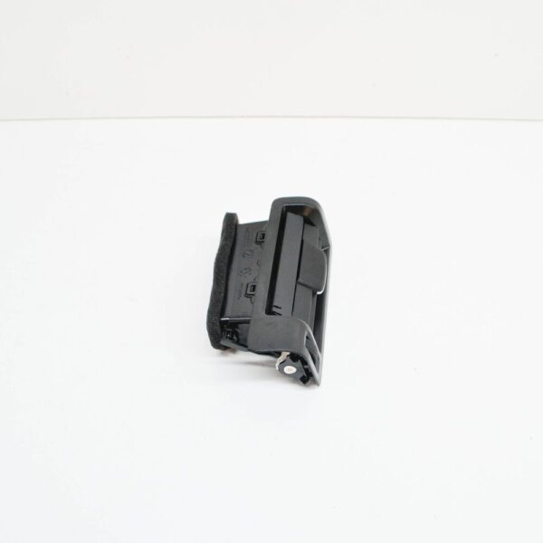 Volvo XC60 MK2 B-Pillar Right Outlet 31469799 NEW ORIGINAL - Image 5