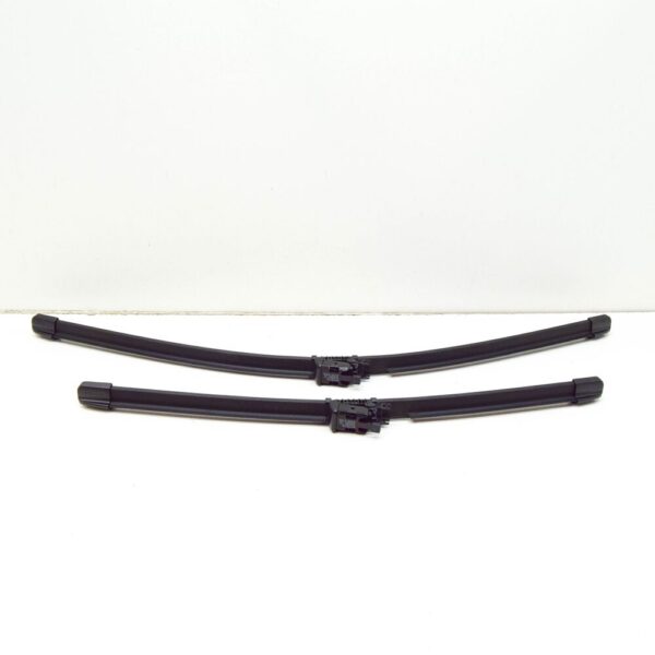 Volvo XC60 MK2 Front Wiper Blade Kit RHD 31490721 NEW GENUINE - Image 3