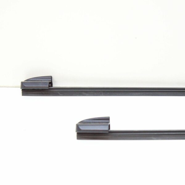 NEW VOLVO XC60 MK2 WINDSHIELD WIPER BLADE SET LHD 31490722 ORIGINAL