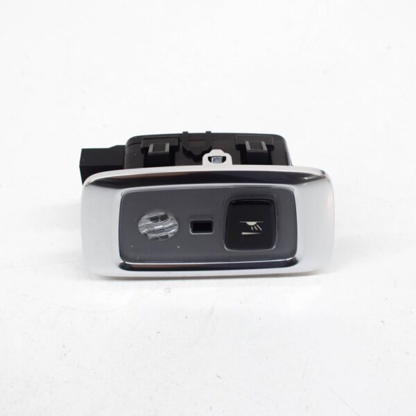 Volvo XC60 MK2 reading light inside rear right 31694122 NEW ORIGINAL - Image 6