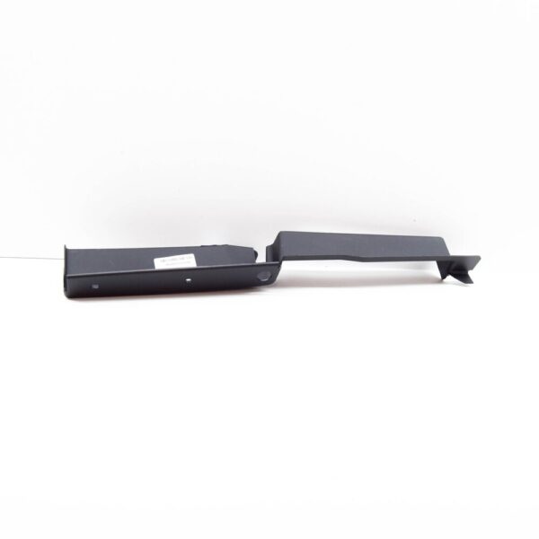 Volvo XC40 Front Right Panel Bracket 32131858 NEW GENUINE - Image 3