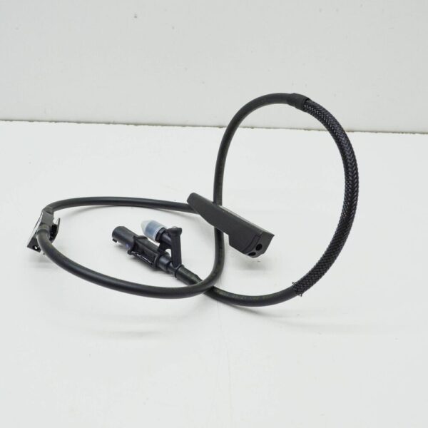 VOLVO S90 MK2 FRONT LEFT WINDSCREEN NOZZLE 32219086 NEW GENUINE