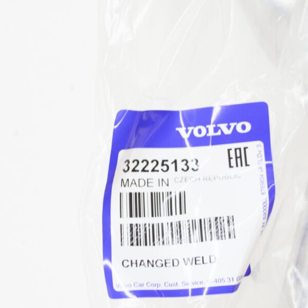 VOLVO S60 MK2 EGR Tube Pipe 32225133 NEW GENUINE - Image 6