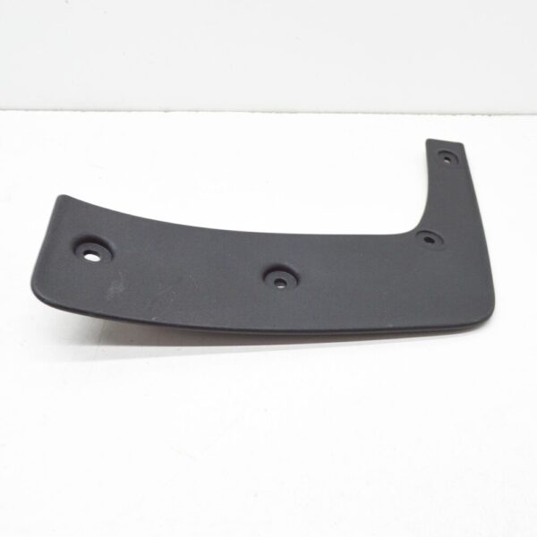 Volvo XC40 536 Front Right Mudguard 32226807 NEW GENUINE