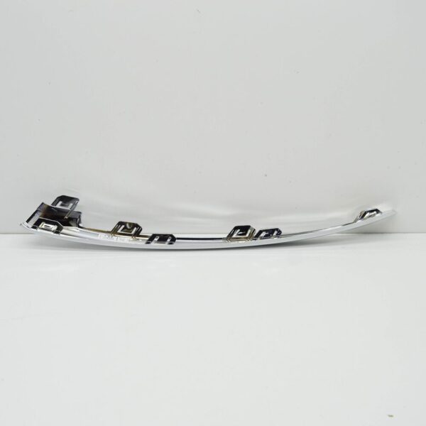 Volvo XC60 MK2 bumper strip front right chrome 32227906 NEW - Image 3