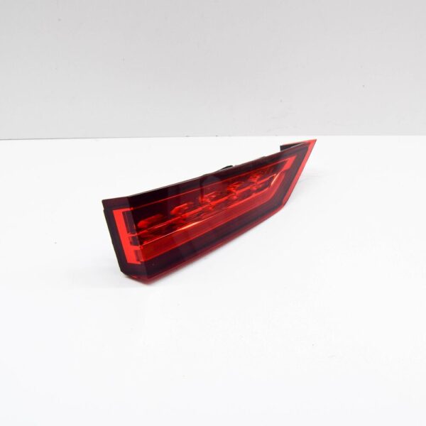 Volvo V60 MK2 Rear Inner Left Side Taillight 32228904 NEW GENUINE - Image 3