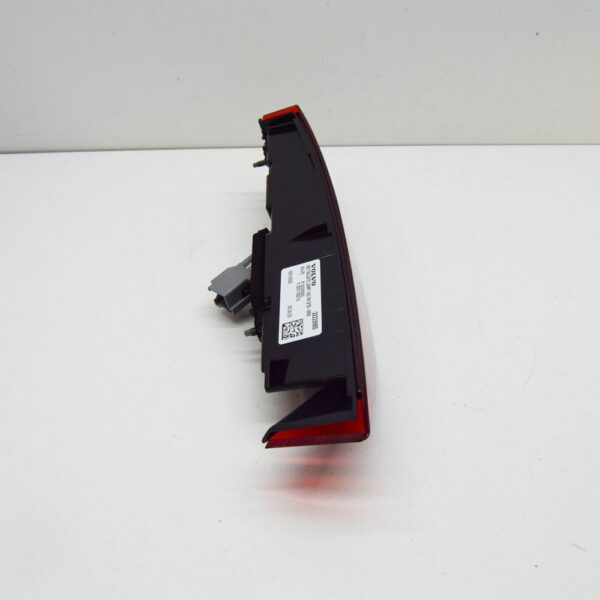 Volvo V60 MK2 rear interior right side tailgate taillight 32228905 NEW - Image 5