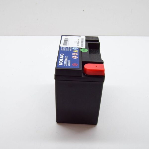 VOLVO S90 II Additional Battery 32238082 New Genuine - Image 3