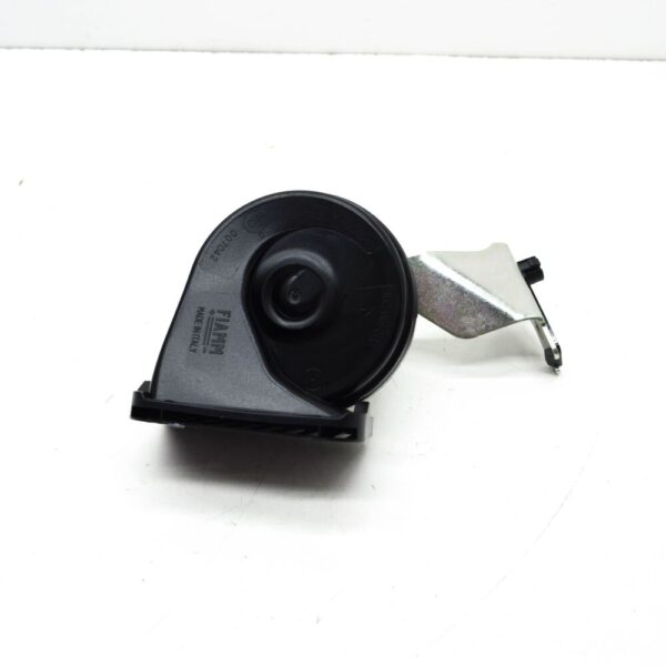 Volvo XC40 High Frequency Horn Signal 32274288, NEW, ORIGINAL - Image 3