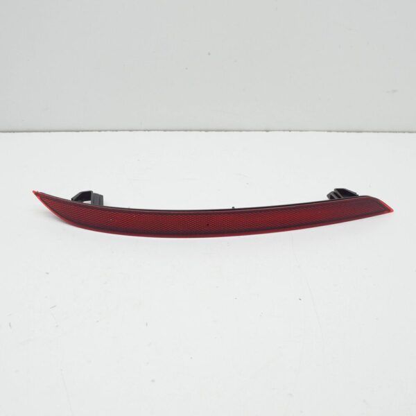 Volvo XC60 MK2 rear bumper right reflector 32293627 NEW original - Image 3