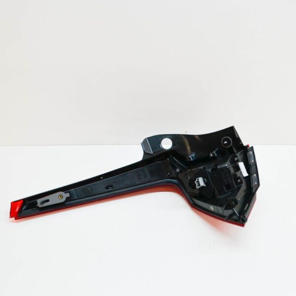 Volvo V90 II MK2 Rear Right Taillight 32293877 NEW GENUINE - Image 6