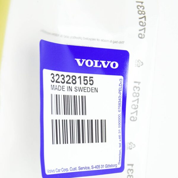 VOLVO XC60 MK2 REAR RIGHT BODY TRIM PROTECTOR 32328155 NEW - Image 6