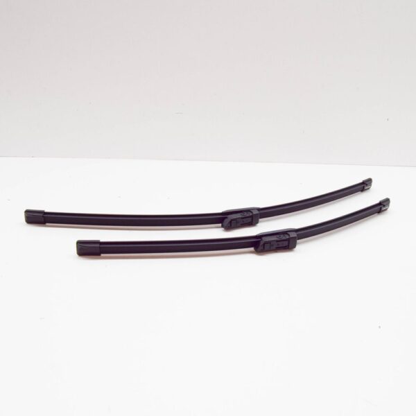 VOLVO XC40 Front Wiper Blade Kit RHD 32341613 NEW GENUINE - Image 5