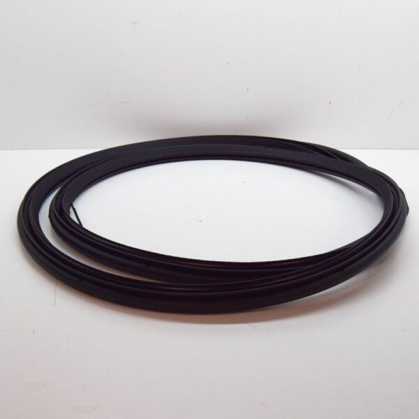 Volvo V90 Cross Country MK2 Front Door Sealing Moulding 32342434 NEW GENUINE - Image 5