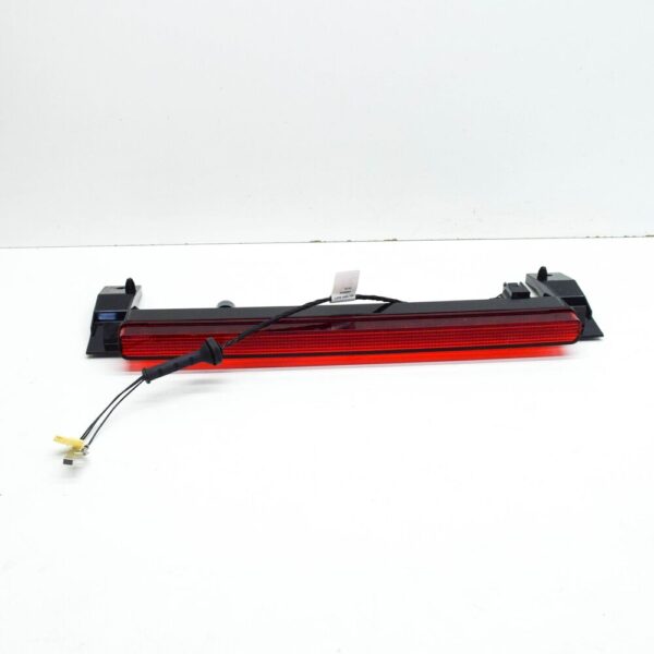 Volvo XC40 Rear Brake Lamp 32345585 New Genuine - Image 3