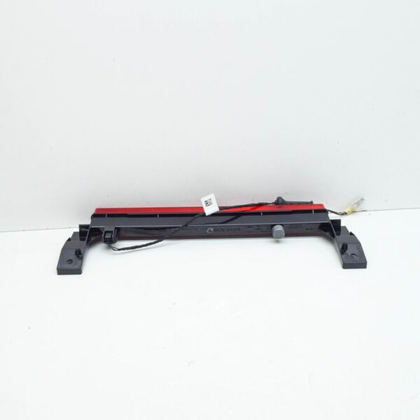 Volvo XC40 Rear Brake Lamp 32345585 New Genuine - Image 6