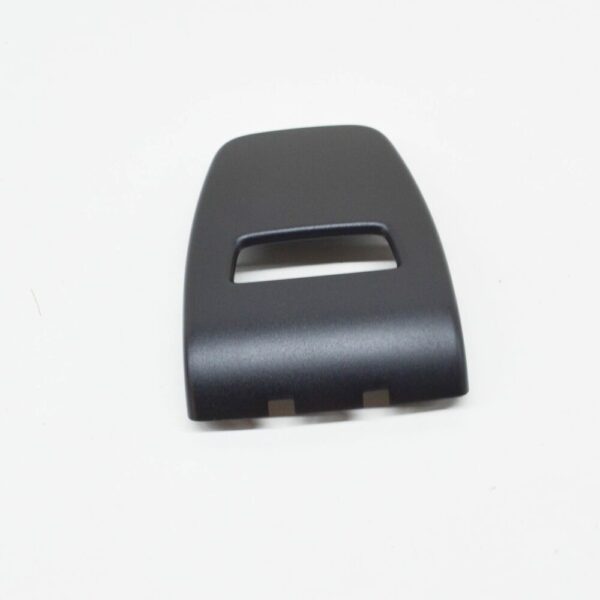 VOLVO V60 MK1 Headrest Rear Cover 39806234 NEW GENUINE - Image 3