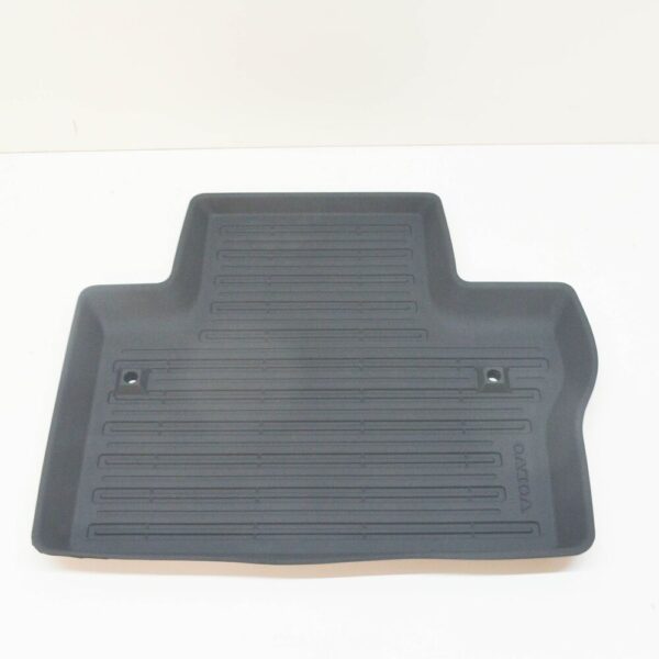 Volvo V70 MK3 All Weather Rubber Floor Mat Set LHD 32357489 NEW