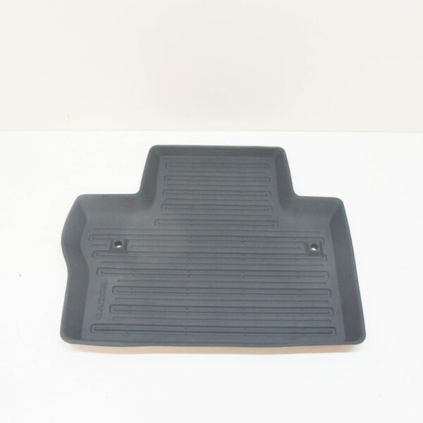Volvo V70 MK3 All Weather Rubber Floor Mat Set LHD 32357489 NEW - Image 6