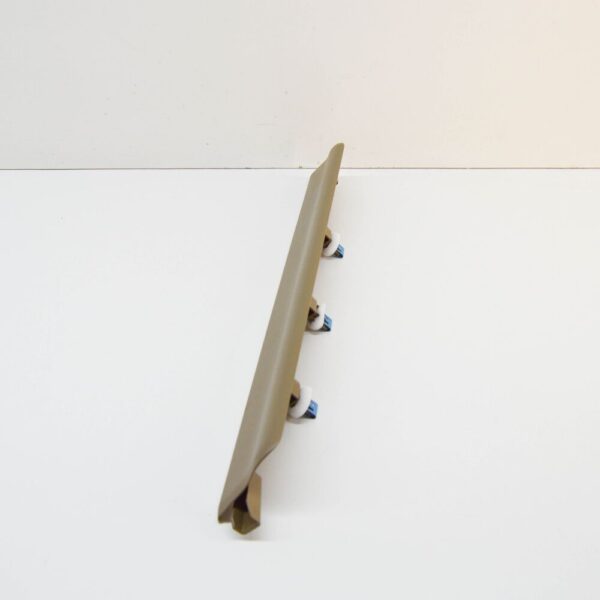 Volvo XC70 P24 Front Right Door Sill Plate 39810364 NEW GENUINE - Image 3