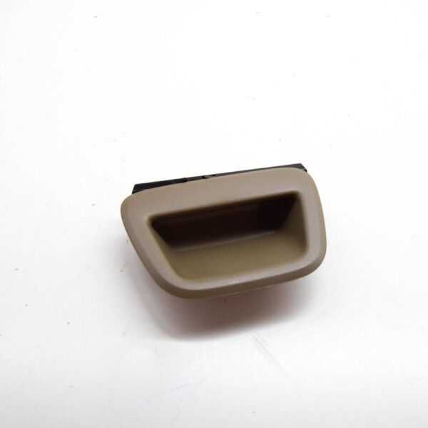 Volvo XC90 MK1 Luggage Compartment Floor Trim Handle 39813511 NEW GENUINE - Image 3