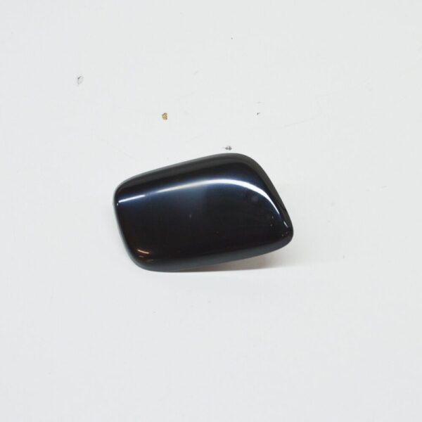 VOLVO S80 MK2 FRONT RIGHT BUMPER COVER 39821152 NEW GENUINE - Image 3