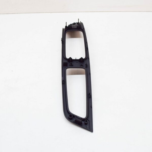 Volvo S60 MK2 door switch front right interior door 39823335 NEW ORIGINAL - Image 3