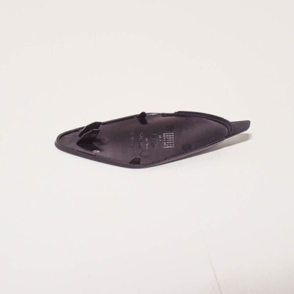 Volvo XC60 MK1 Front Bumper Towing Hook Eye Cap Cover 39834778 New - Image 6