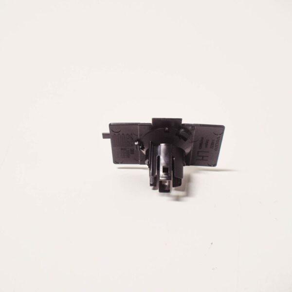 Volvo V90 MK2 Front Bumper Left Holder 39847666 NEW GENUINE - Image 3