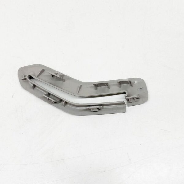 VOLVO V70 MK2 FRONT LEFT SEAT BELT SELECTOR GATE 39873710 NEW GENUINE - Image 6