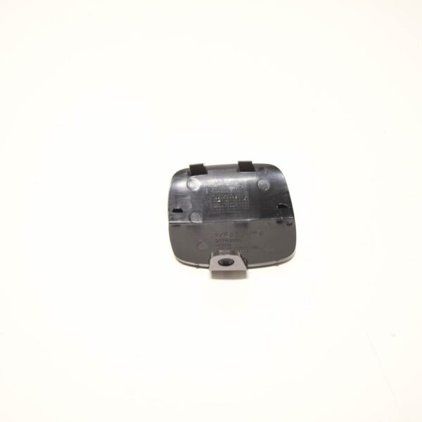 Volvo V50 rear bumper tow eye cover 3988117 new