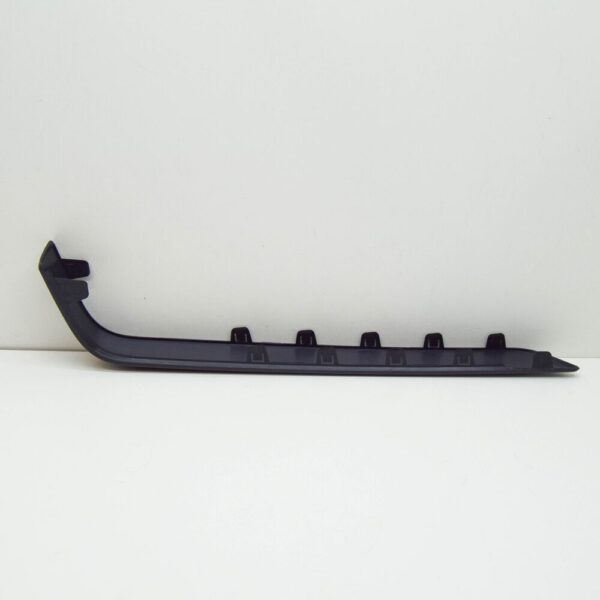 Volvo V70 MK2 Rear Right Bumper Trim 39991971 NEW GENUINE - Image 3