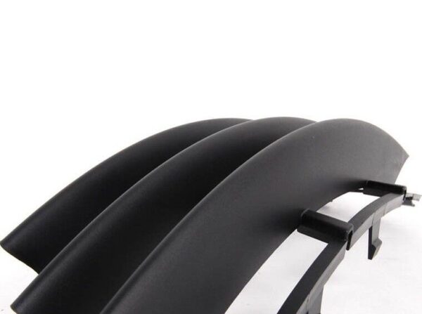 New Genuine Volkswagen Passat B6 R36 Left Front Bumper Grille 3C0853665D9B9 - Image 3