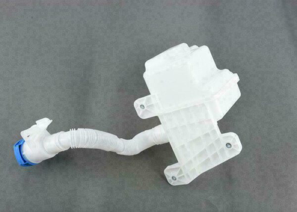 OEM GENUINE VOLKSWAGEN WASHER RESERVOIR 5GM955453 - Image 4