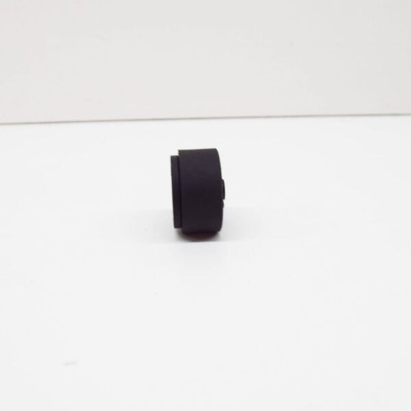 VOLVO C30 Engine Cover Bushing 8642162 NEW OEM