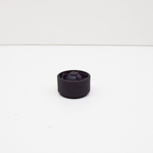 VOLVO C30 Engine Cover Bushing 8642162 NEW OEM - Image 6
